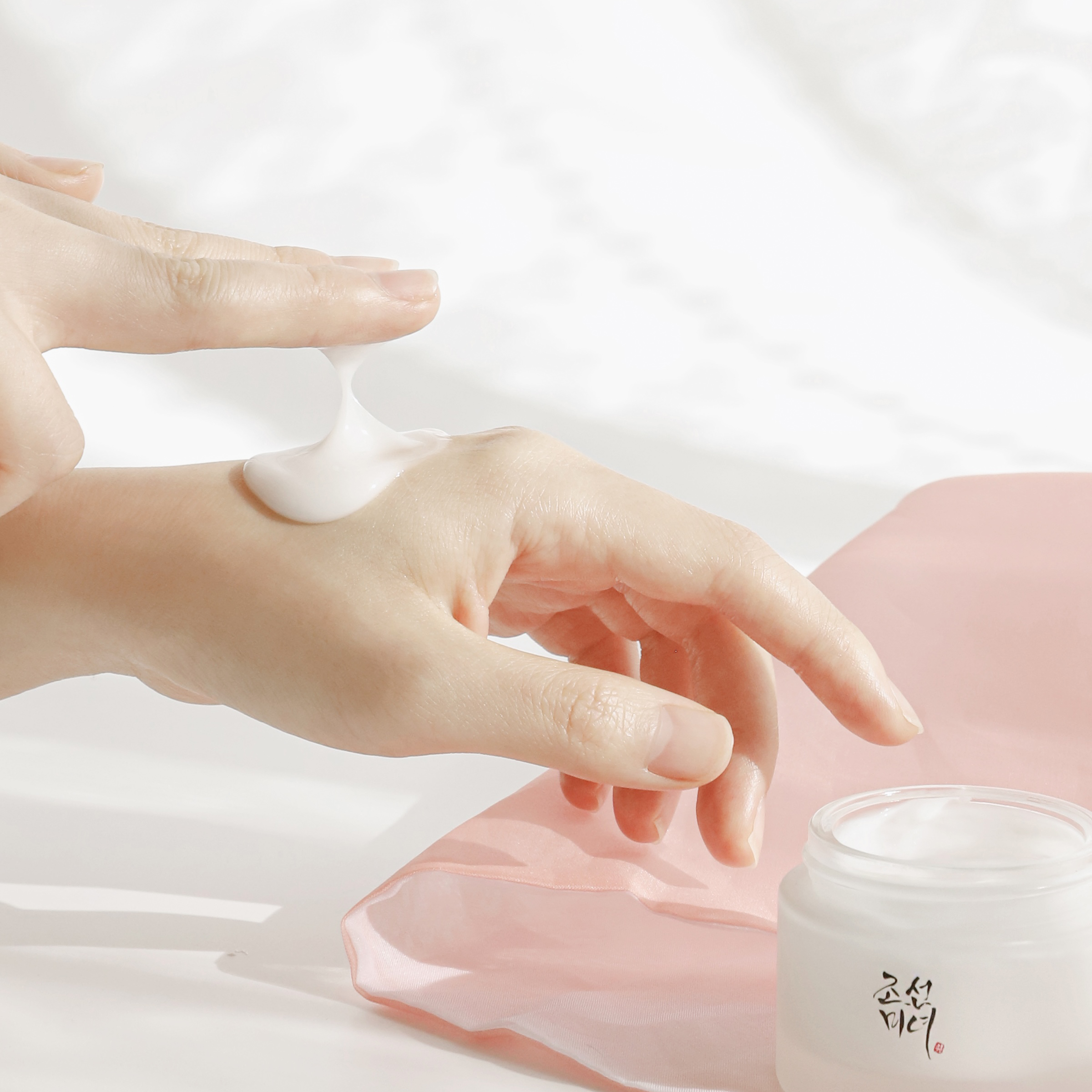 BEAUTY OF JOSEON Dynasty Cream veido kremas 3