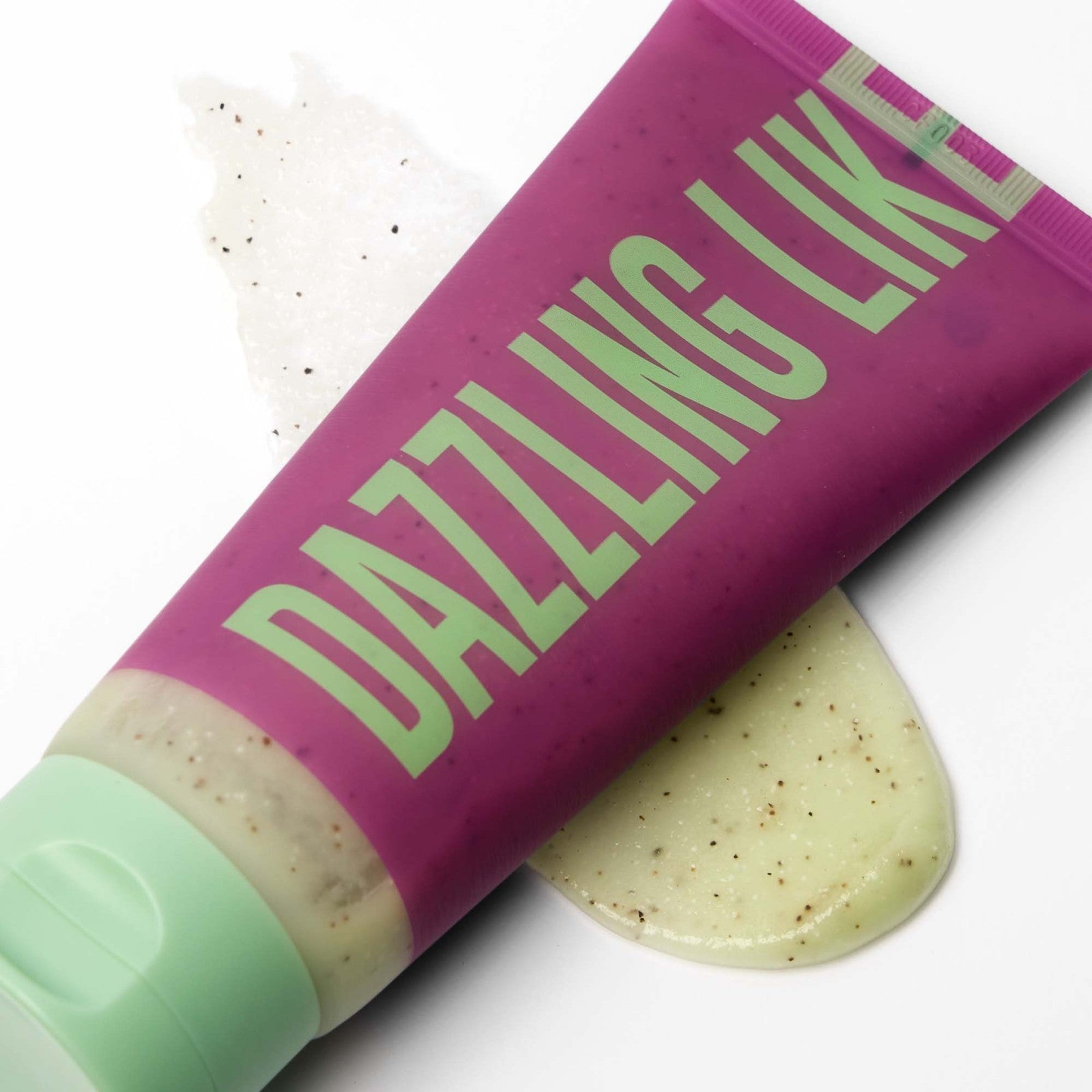 Dear Doer Dazzling Body Scrub kūno šveitiklis 1