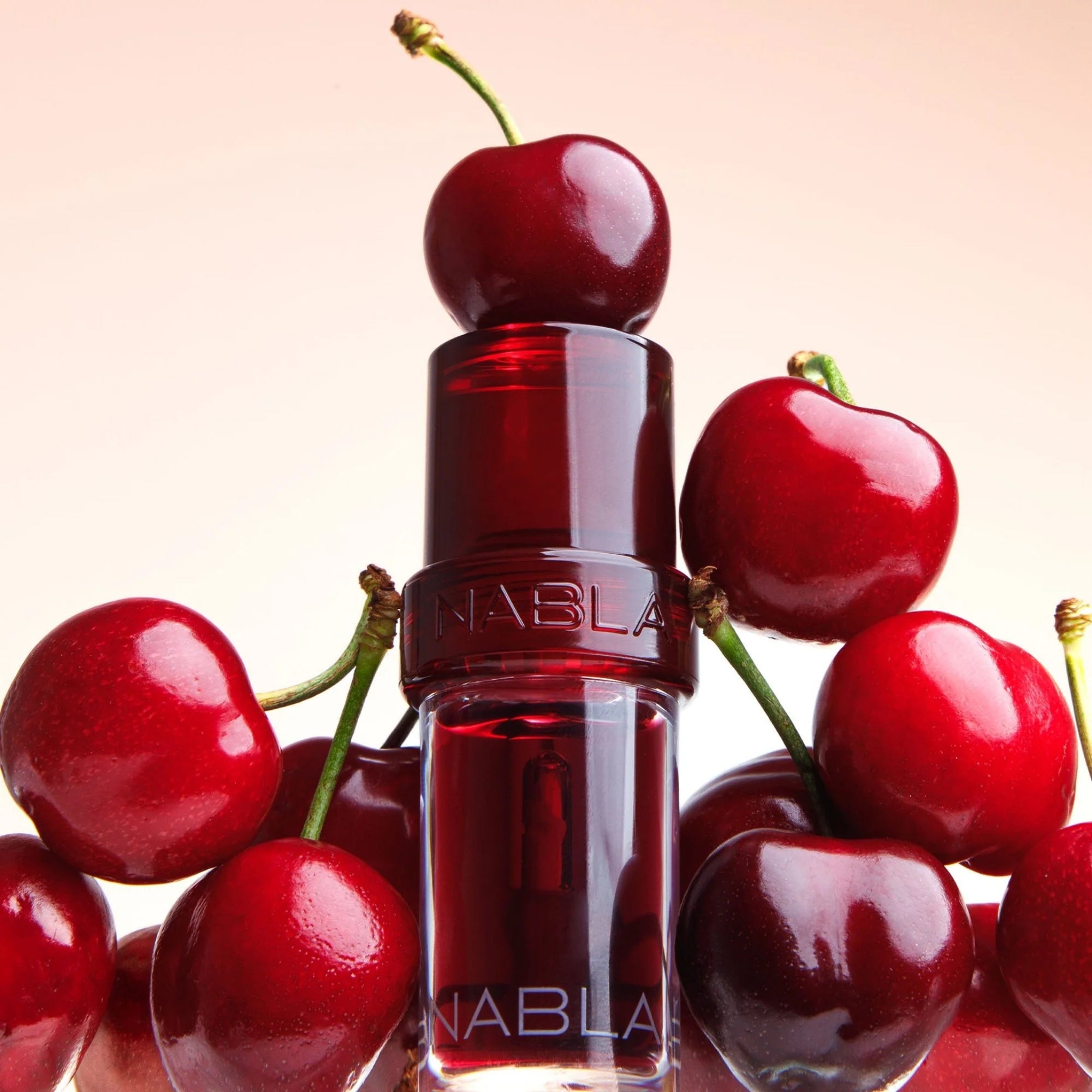 NABLA Lip Candy Oil lūpų aliejus BLACK CHERRY 1