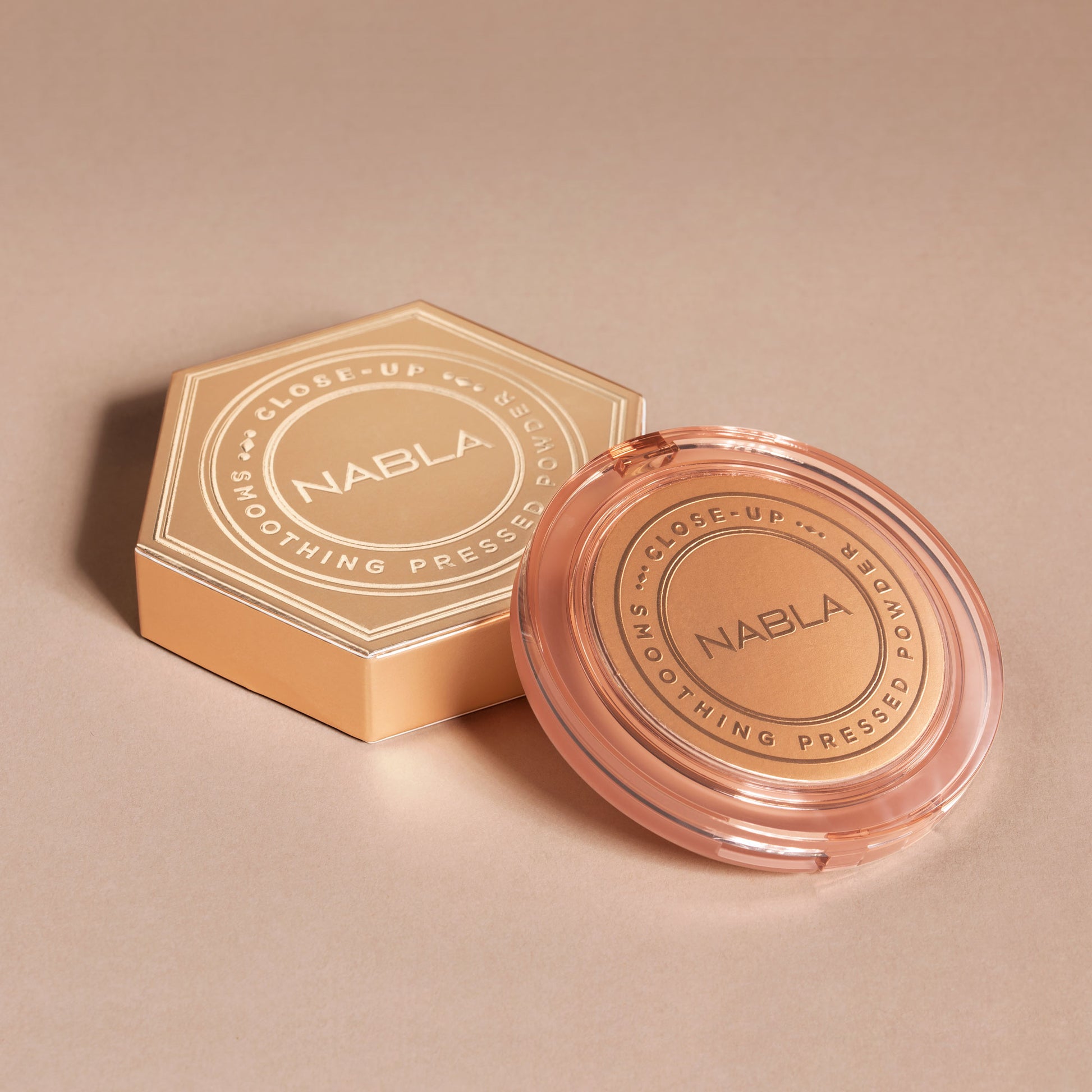 Nabla Close-Up Smoothing Pressed Powder presuota pudra