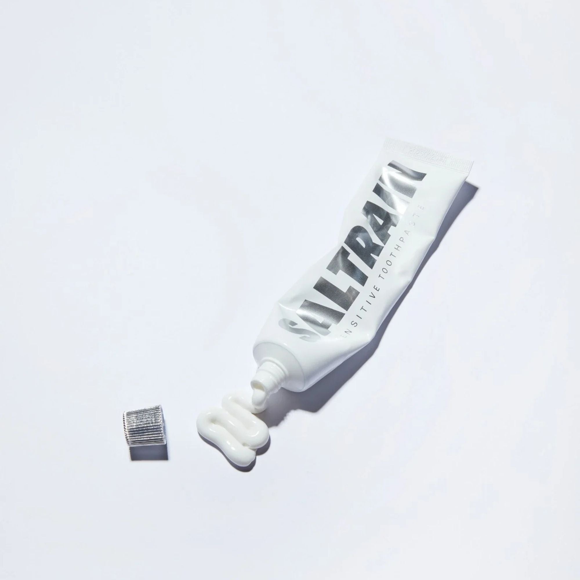 SALTRAIN Silver Clean Breath Sensitive Toothpaste dantų pasta jautriems dantims 4