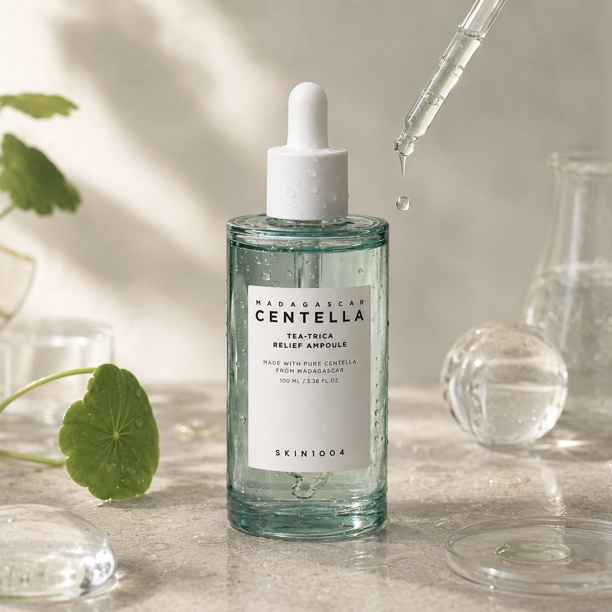 SKIN1004 Madagascar Centella Tea-Trica Relief Ampoule veido serumas