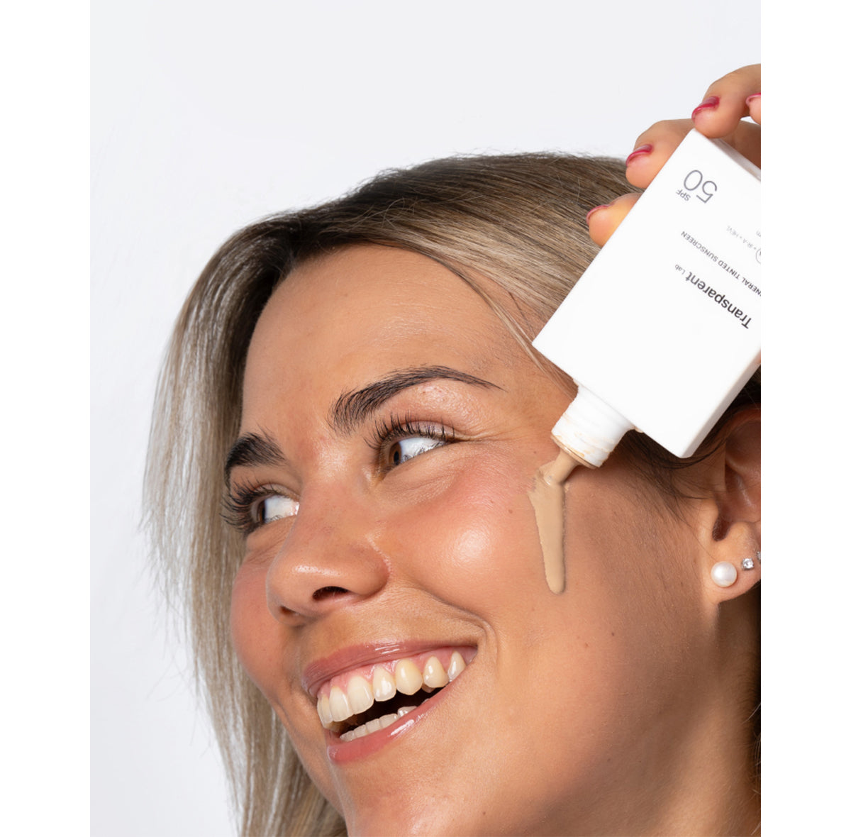 “Mineral Sunscreen” mineralinė apsauga veidui SPF50 - Medium