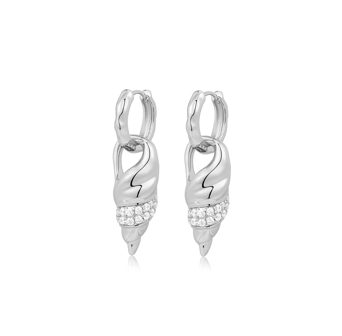 THE SEASHELL CHARM Hoops tipo sidabro spalvos auskarai